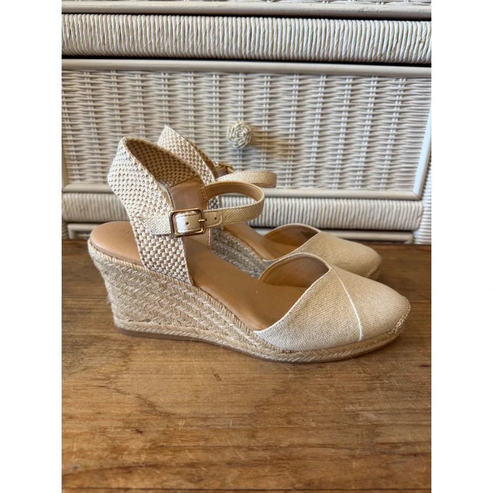 Wedge Sandals Alex Marie Womens Beige Fabric Espadrille Closed Toe Buckle Sz 9M